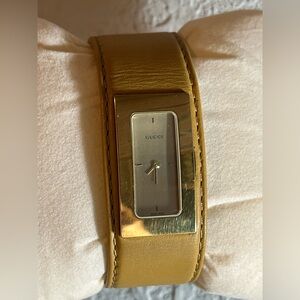 GUCCI 7800S Tan Leather Bangle stainless steel
